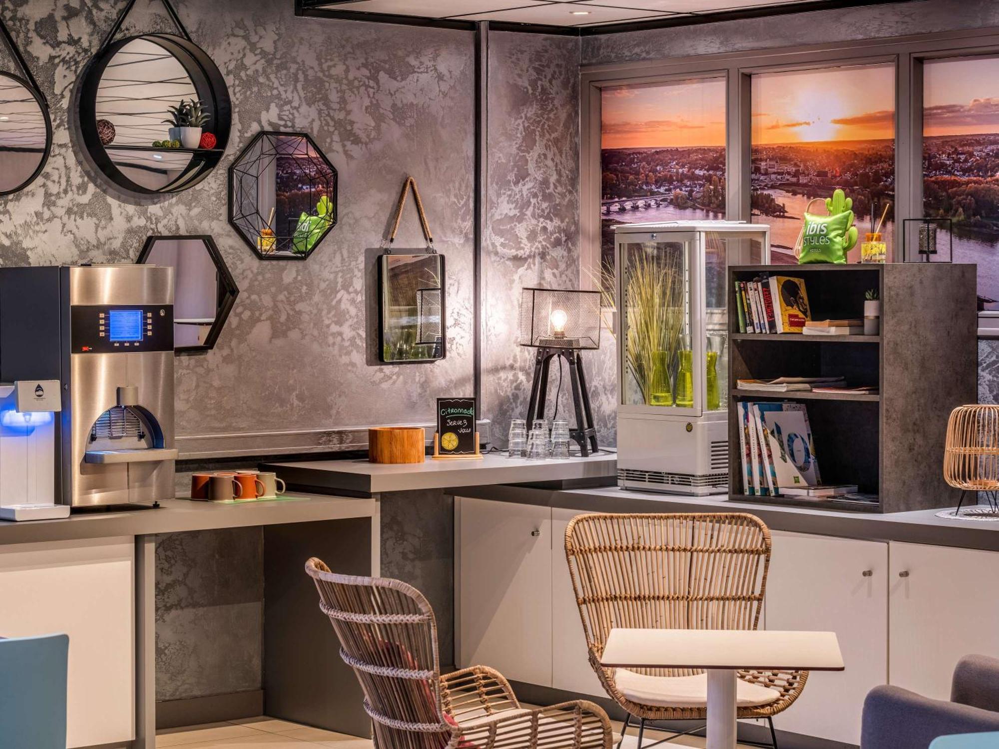 Ibis Styles Blois Centre Gare Hotel Екстериор снимка