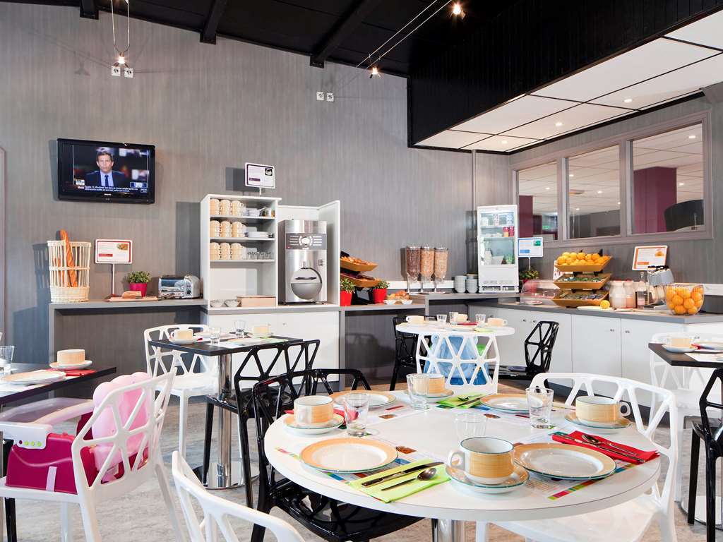 Ibis Styles Blois Centre Gare Hotel Ресторант снимка